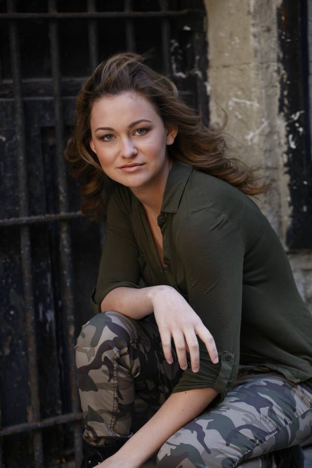 Female model photo shoot of Meredith Paige Grossman