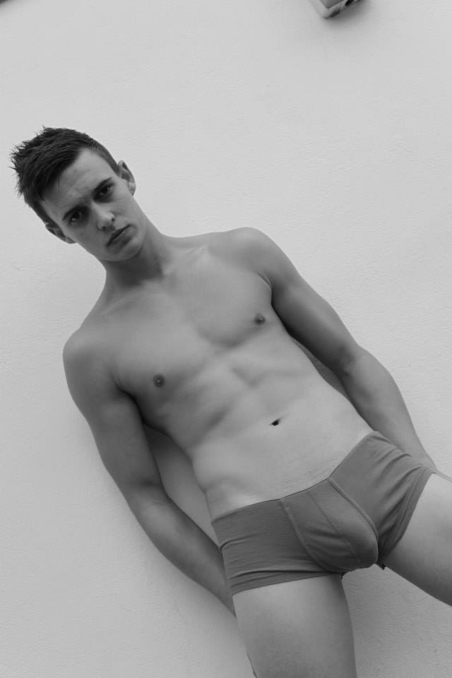 Male model photo shoot of Callum Mcleavy in London