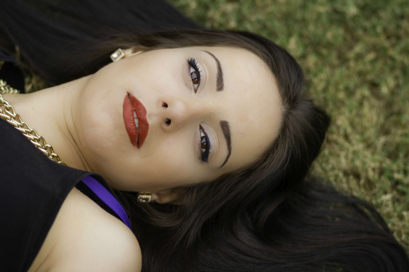 Female model photo shoot of Georgia Kostopoulou