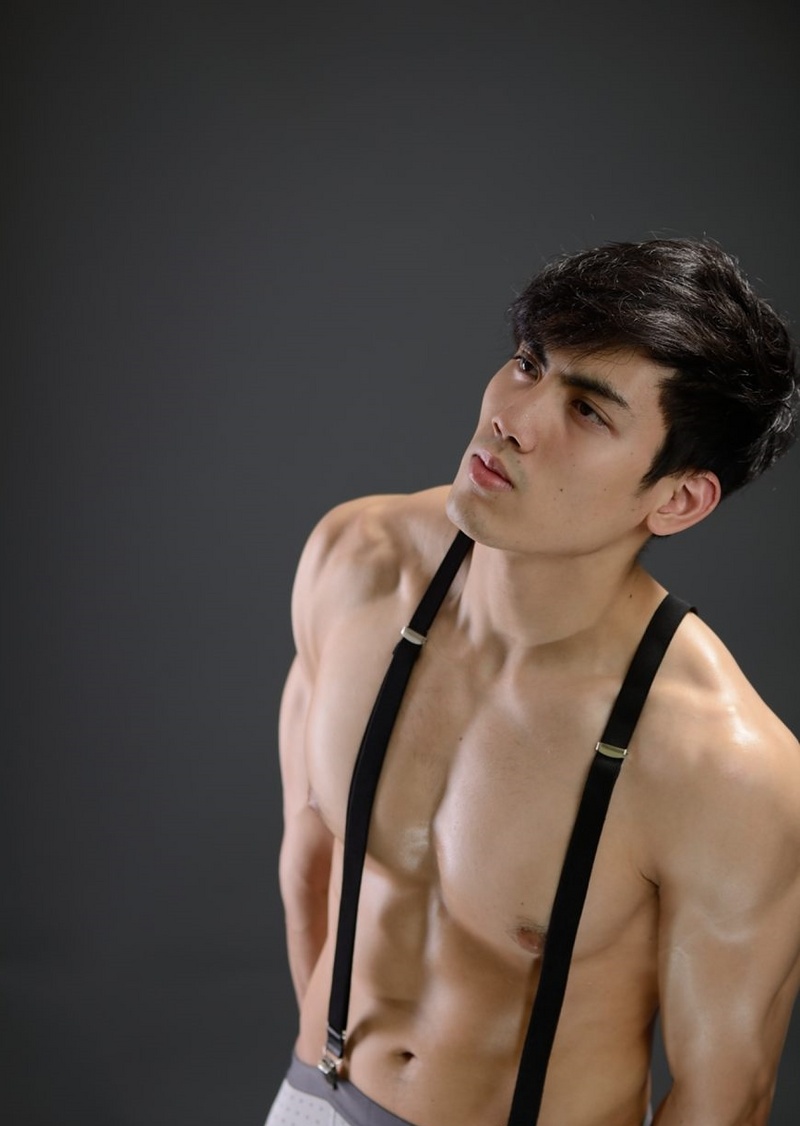 Male model photo shoot of Ben Tido in new york