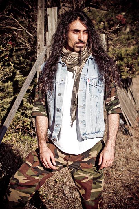 Male model photo shoot of Artak Ozan