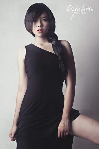 Female model photo shoot of Sheila Kusuma Idries II