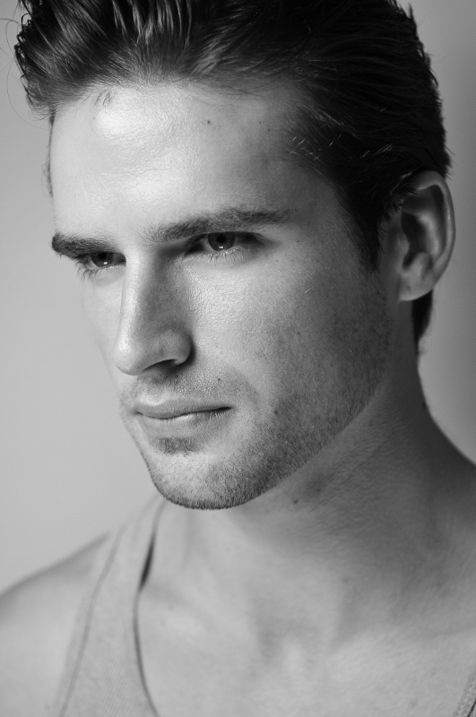 Male model photo shoot of Anthony Van Roy