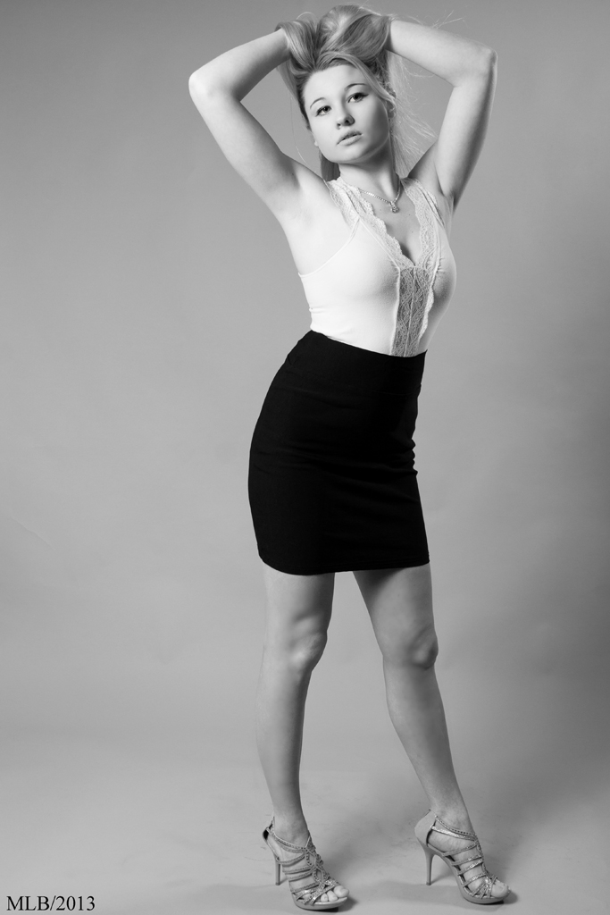 Female model photo shoot of Haley Lynn Rose