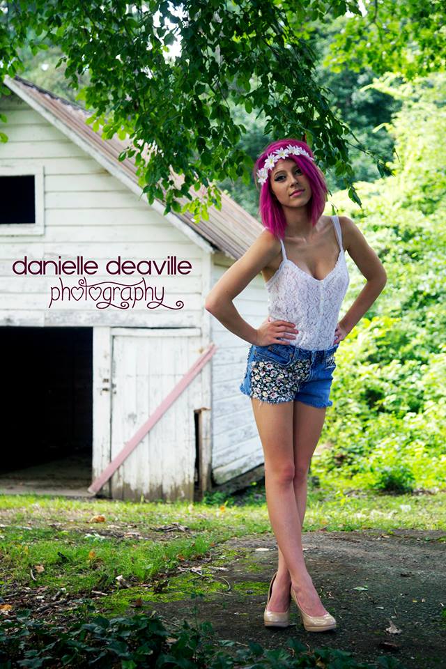 Female model photo shoot of Danielle Deaville