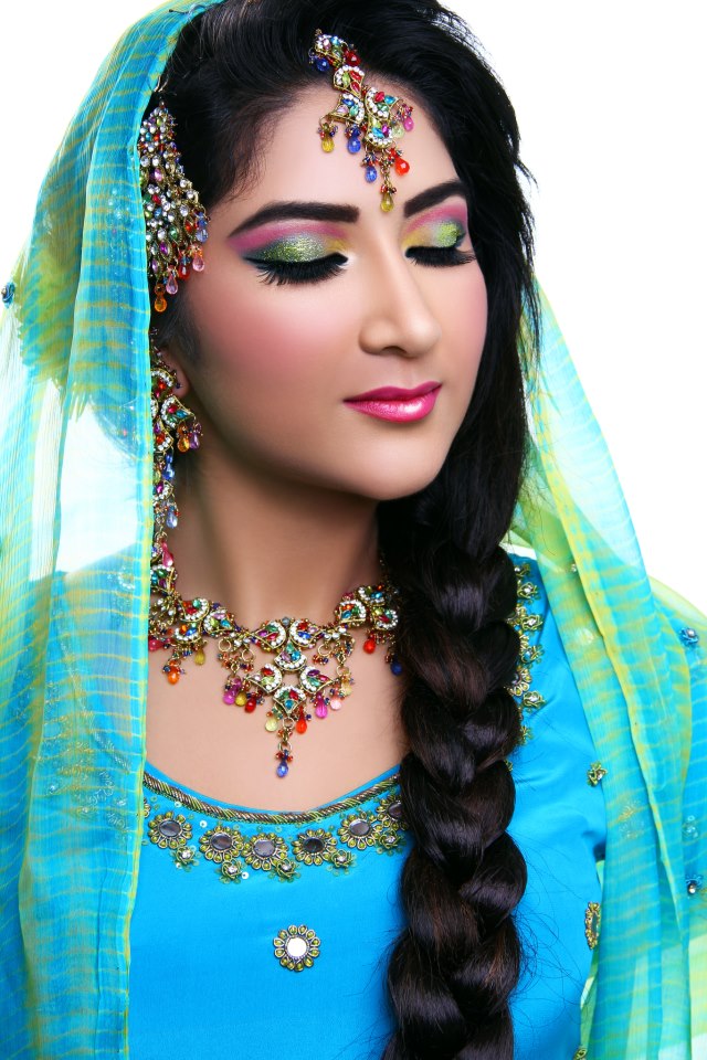 Female model photo shoot of sahirariaz in Harrow