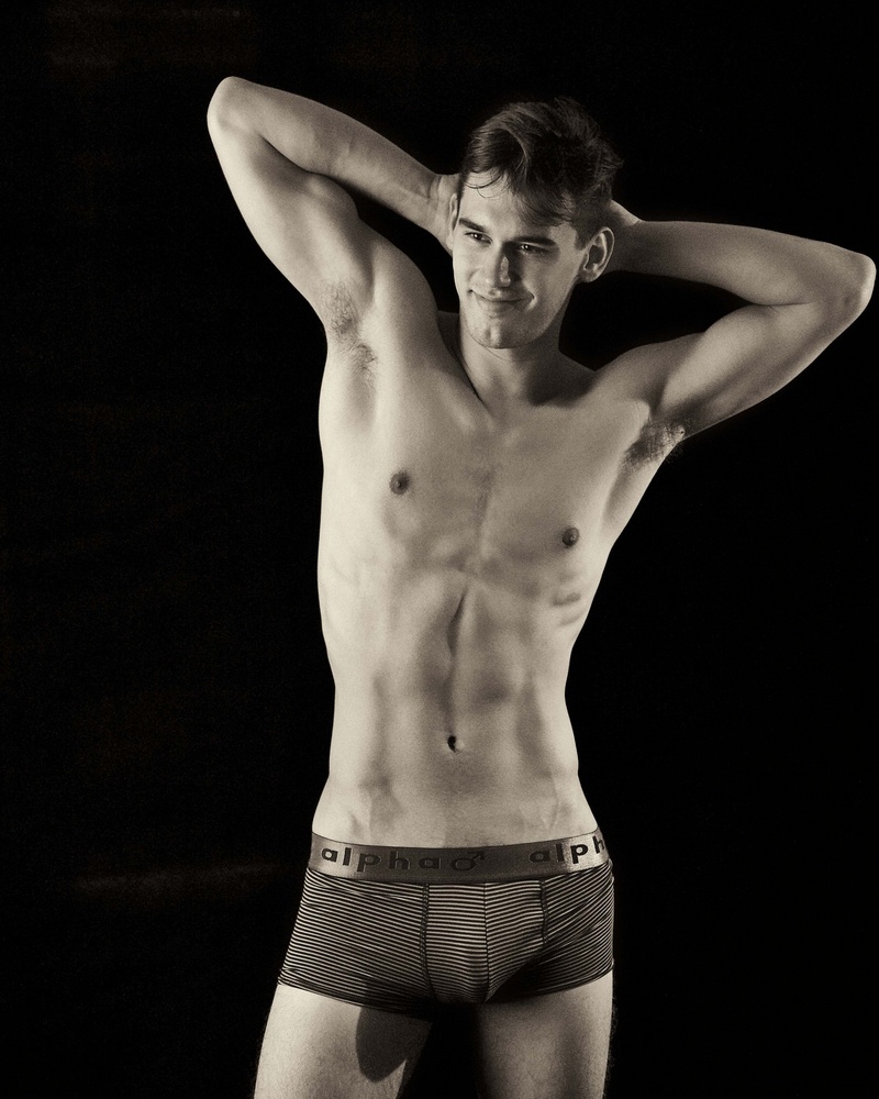 Male model photo shoot of Quentin92 by Gordon Nebeker