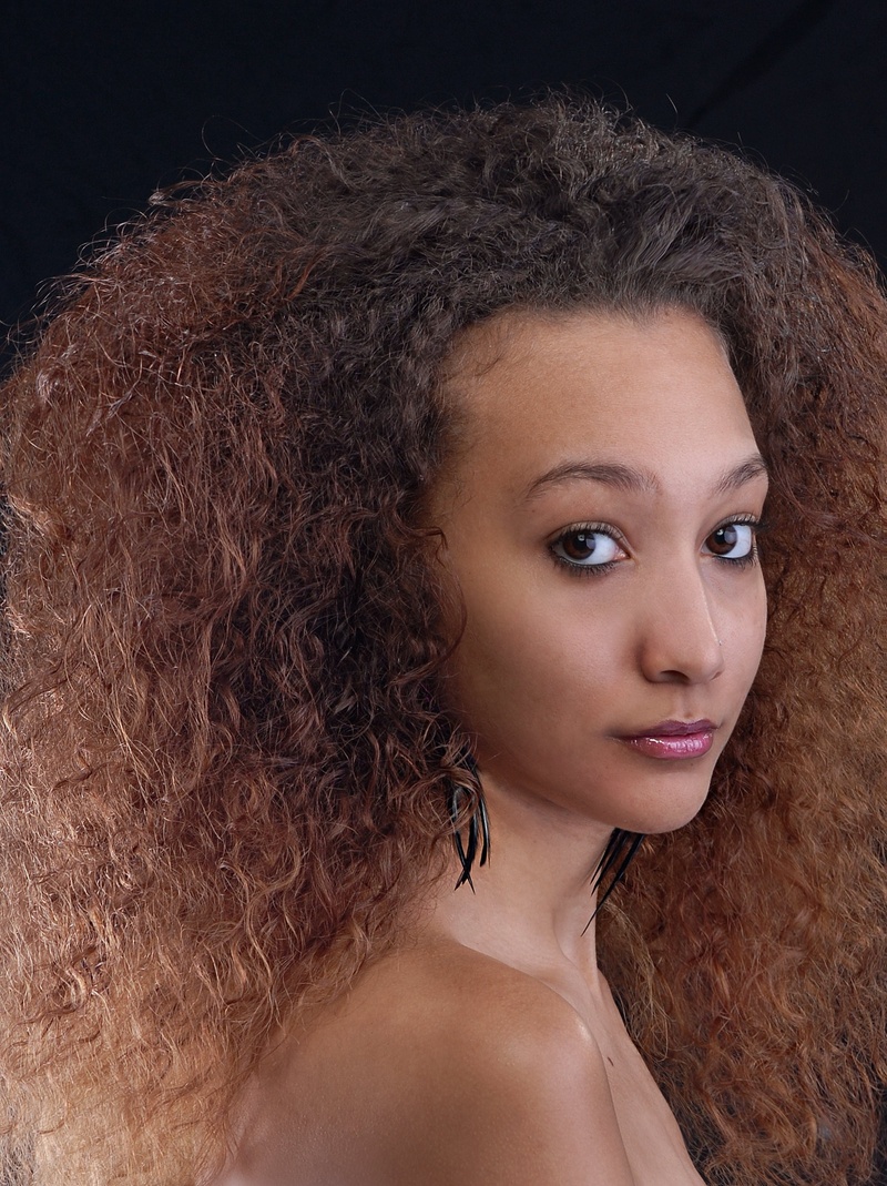 Female model photo shoot of Ebony Murphy by ePIXi