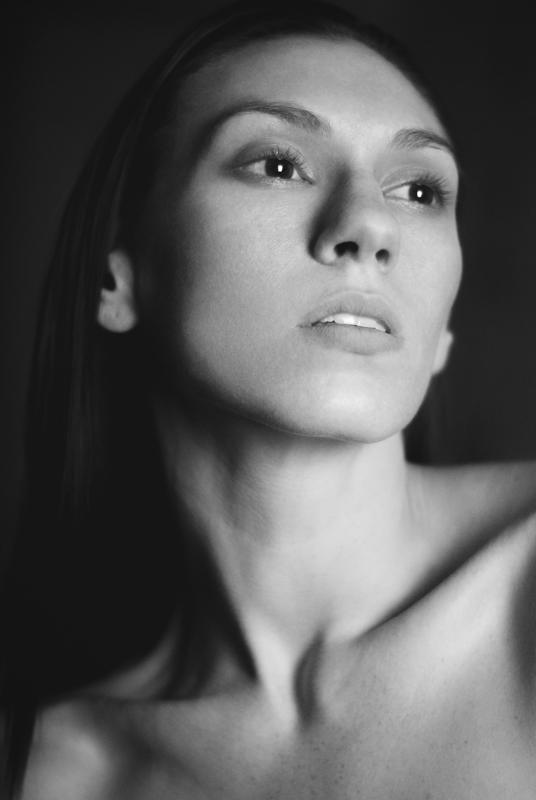 Female model photo shoot of Sonia Robertson