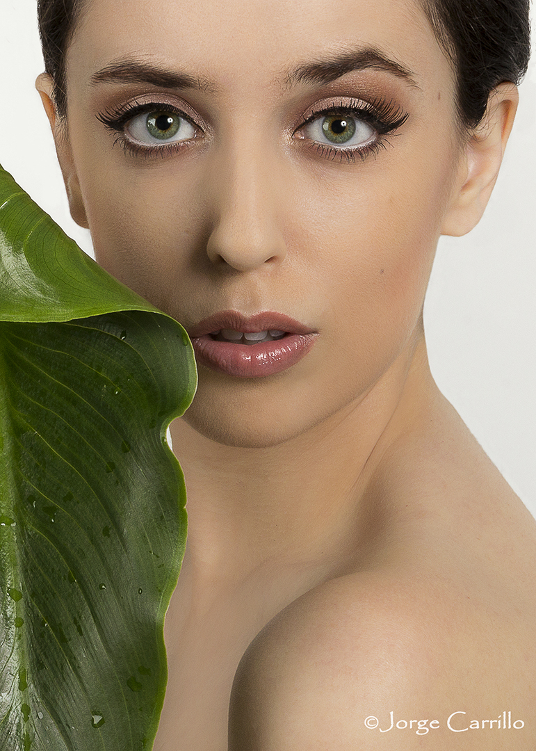 Female model photo shoot of Marina Bellezzo by Jorge Carrillo
