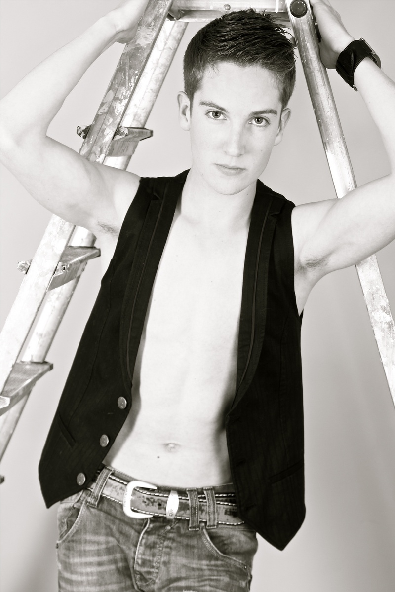 Male model photo shoot of Baptiste Riviere