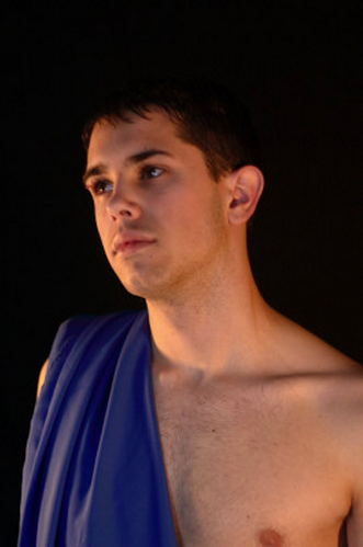 Male model photo shoot of Nicolas Benyamin