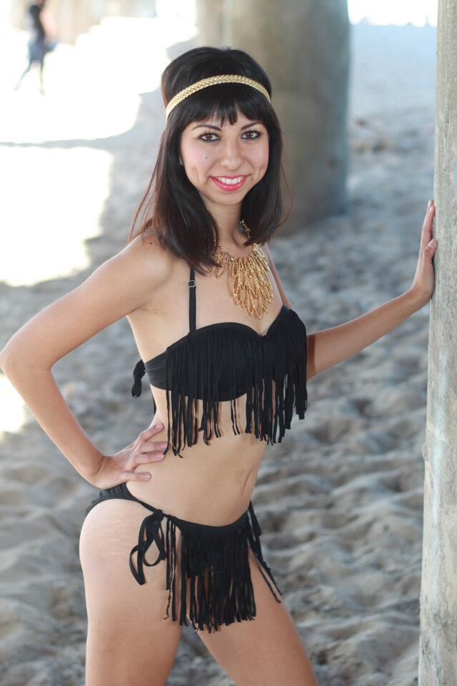 Female model photo shoot of Roxy Rene in Manhattan Beach
