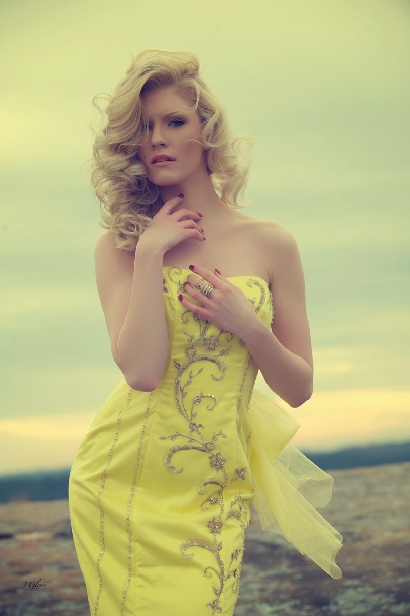 Female model photo shoot of Ashley Haskings by JG Photography - US
