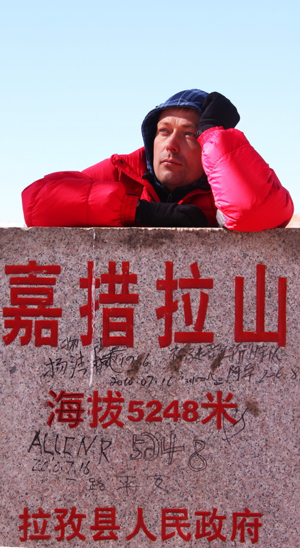 Male model photo shoot of StanislavBeloglazov in Tibet