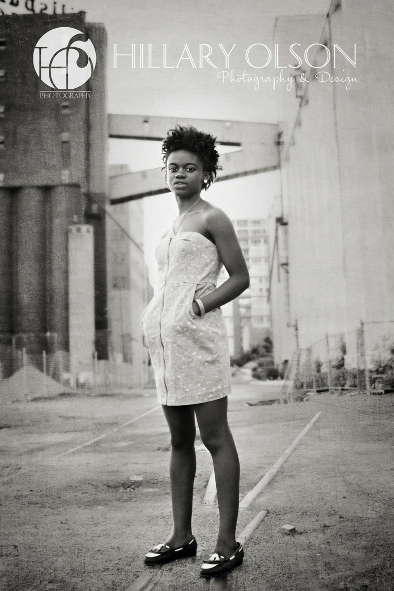 Female model photo shoot of Ashe Jaafaru in Northeast Minnepolis