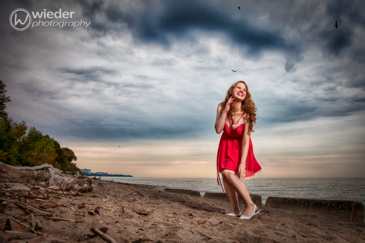 Female model photo shoot of Lindsey Glinka by Wieder Photography in Lakefront lodge