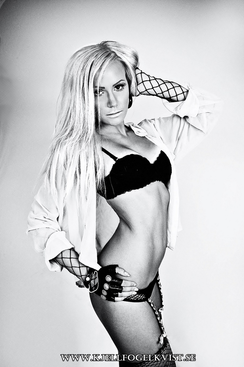 Female model photo shoot of Wicci_ in Sweden