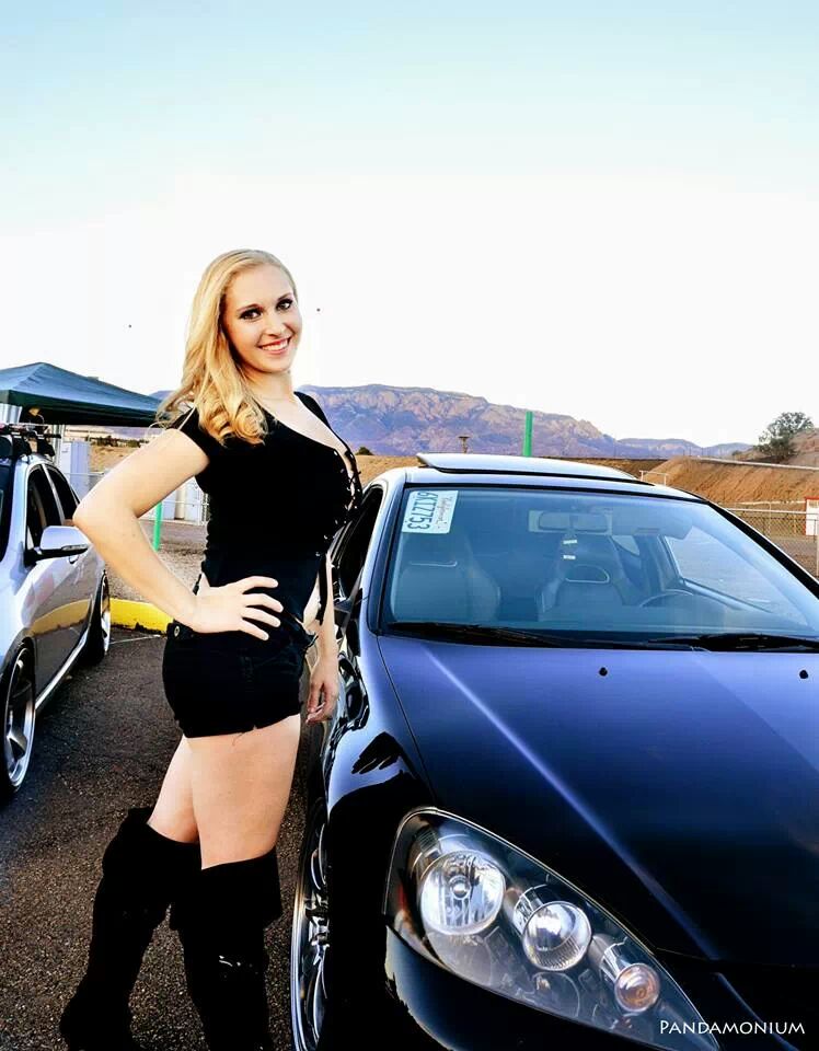 Female model photo shoot of Hily Lynn in Desert Fest