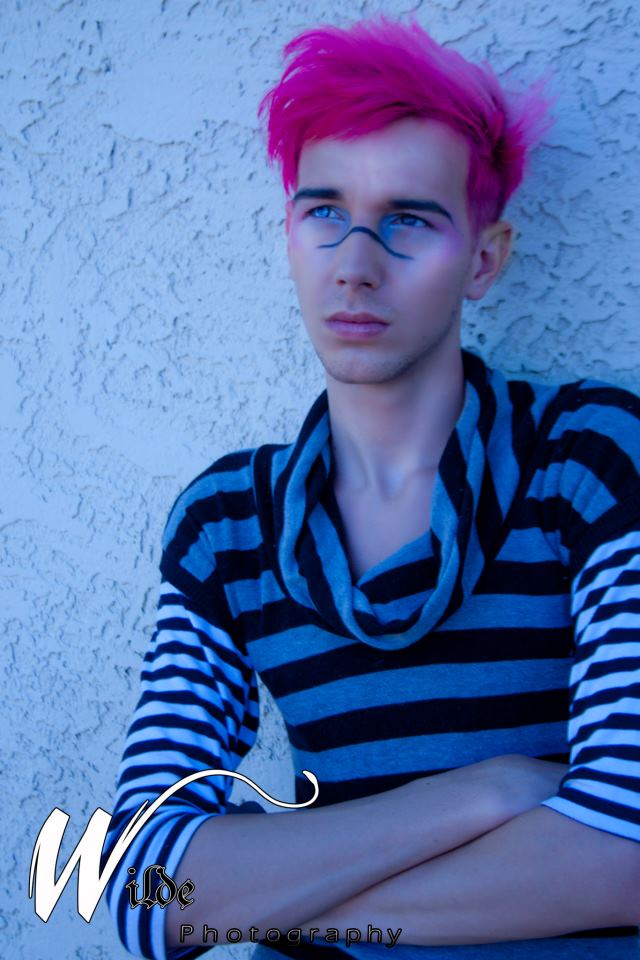 Male model photo shoot of Aleksandr Gonzalez in Mesa, AZ