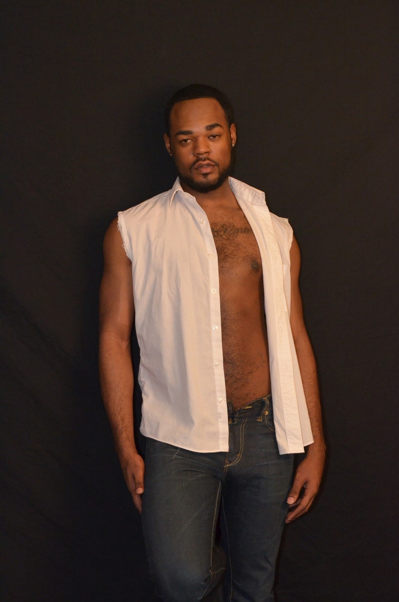Male model photo shoot of Ken Duran