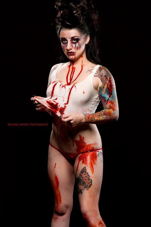 Female model photo shoot of Bella Zombie