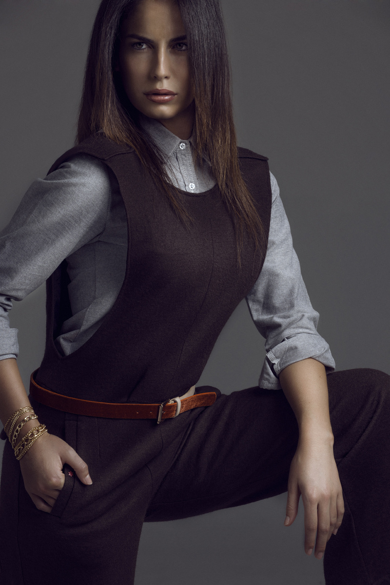 Female model photo shoot of Martina Mera