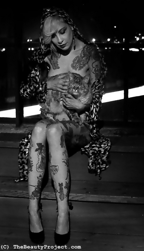 Female model photo shoot of Serena Toxicat -Tattoo 