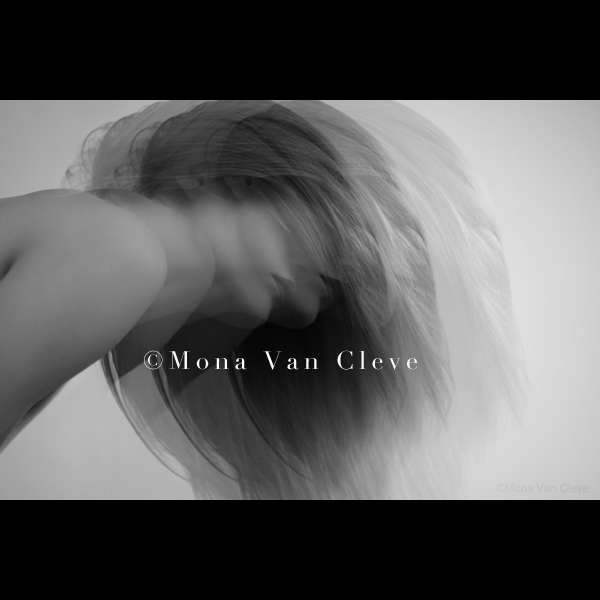 Female model photo shoot of mona van cleve