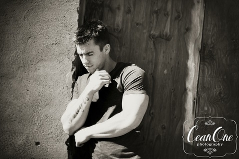 Male model photo shoot of scott ren