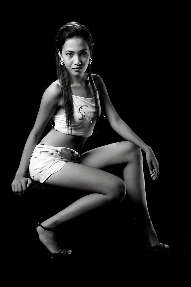 Female model photo shoot of Mia Cebu