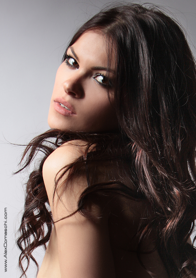 Female model photo shoot of aryna88