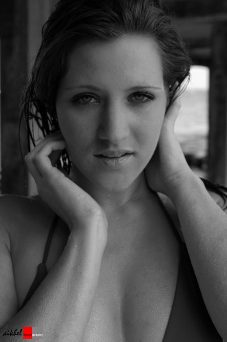 Female model photo shoot of Laurel Mona in Oahu, Hawaii