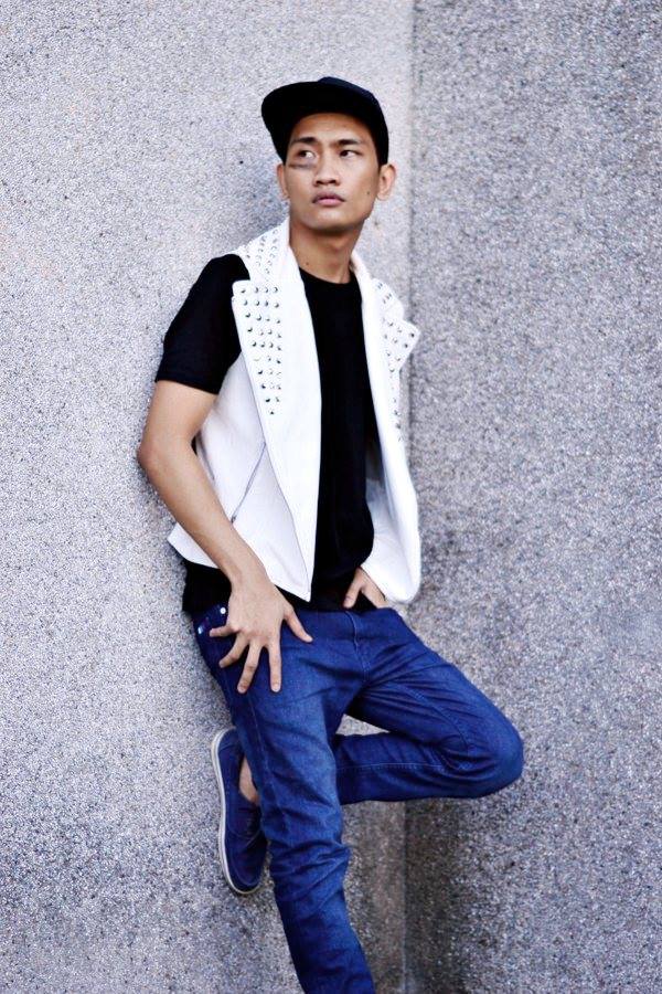 Male model photo shoot of Alejandro Tan in Manila Philippines