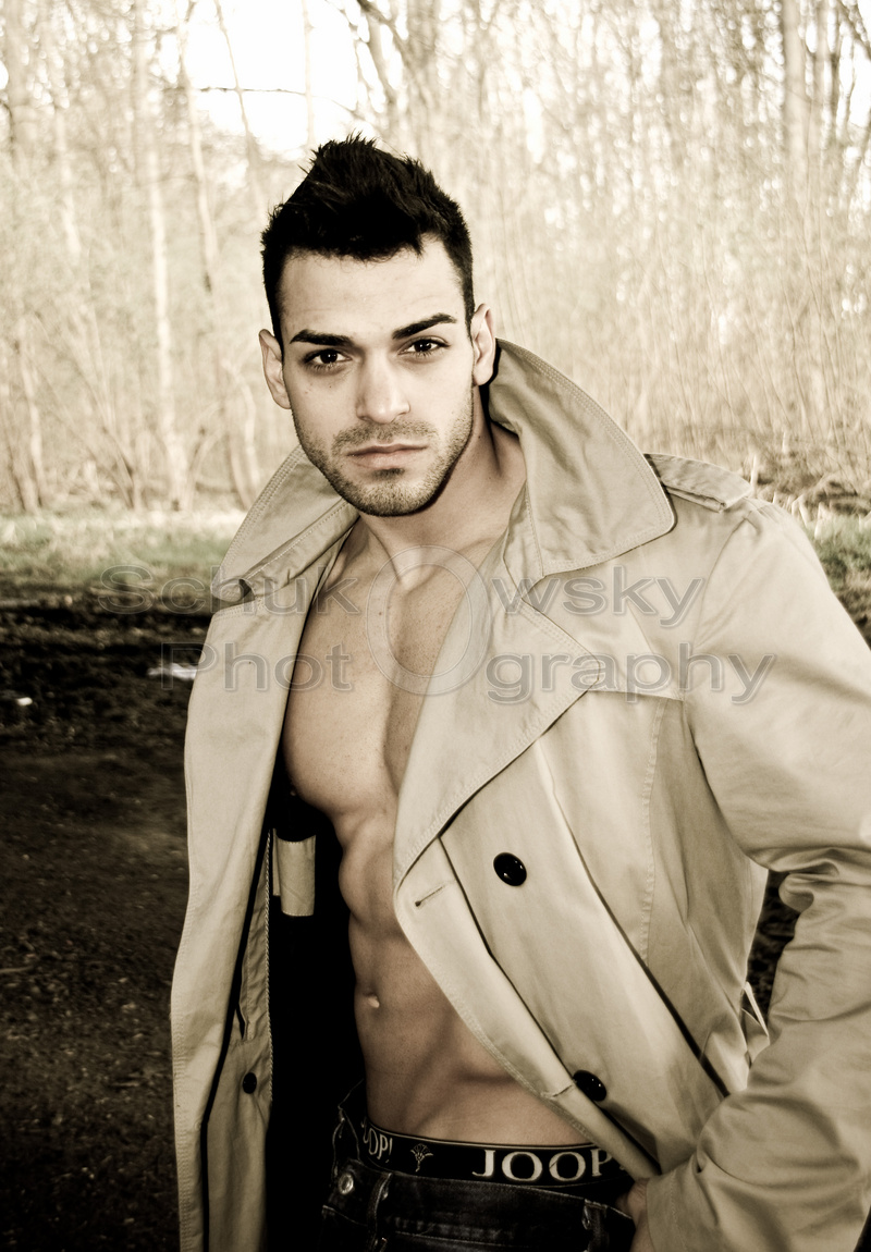 Male model photo shoot of Schukowsky Photography