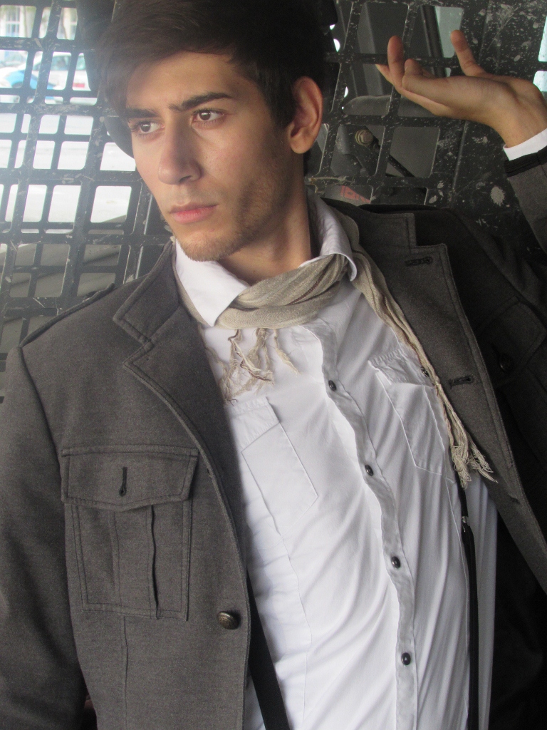 Male model photo shoot of Ivan Hoffman