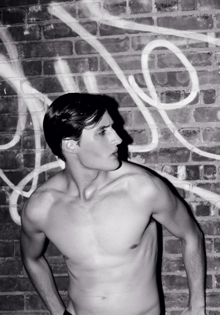 Male model photo shoot of David Penna