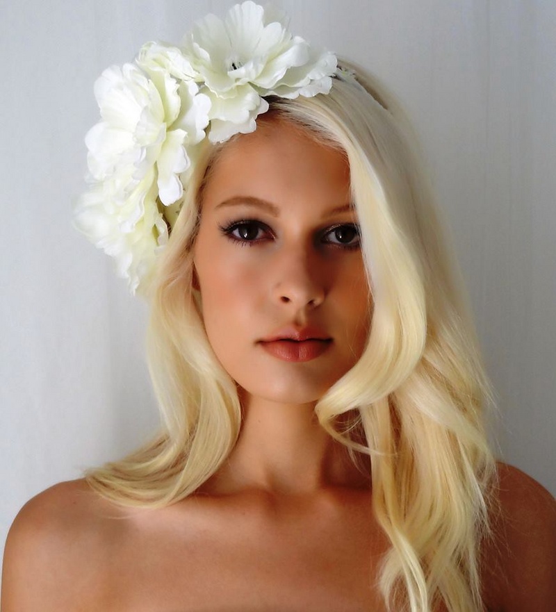 Female model photo shoot of Anya Ortlepp
