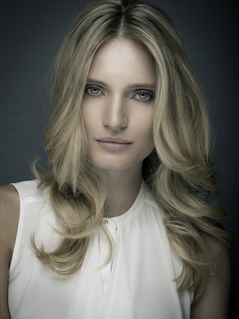 Female model photo shoot of Leah Schneider