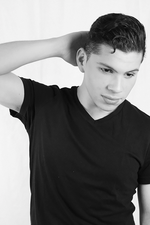 Male model photo shoot of Carlos Ardon Leon