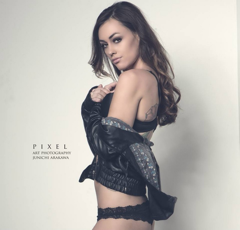 Female model photo shoot of Sheldon-Hannah by Pixel Art Photography