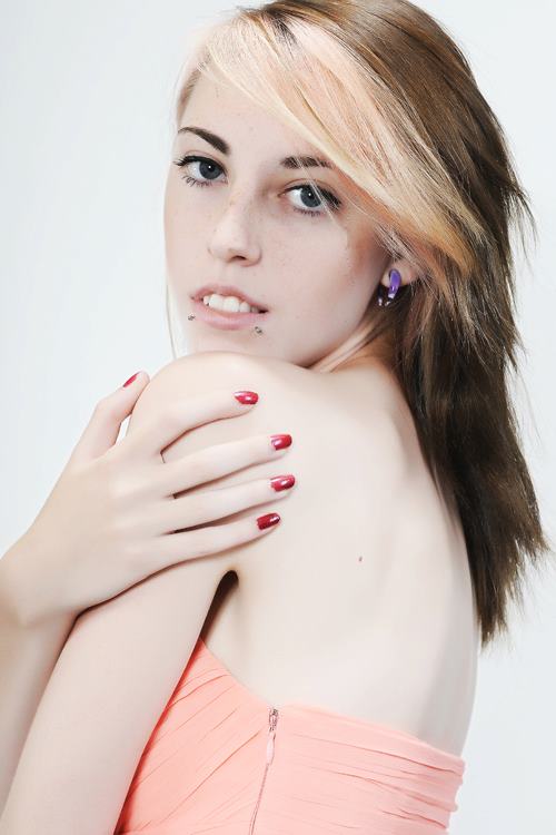Female model photo shoot of Amanda Louiseee in Rainham Kent