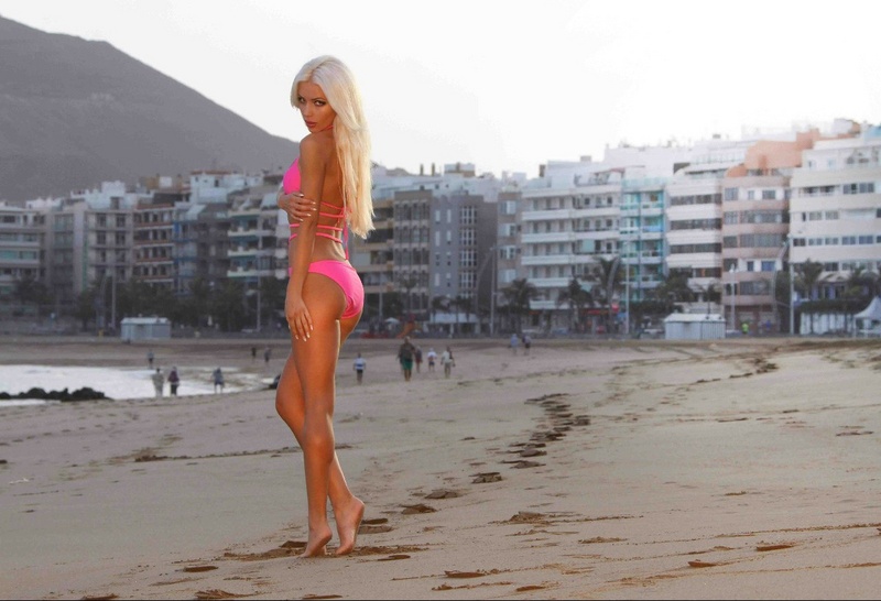 Female model photo shoot of Miss miss in Las Palmas, de Gran Canaria