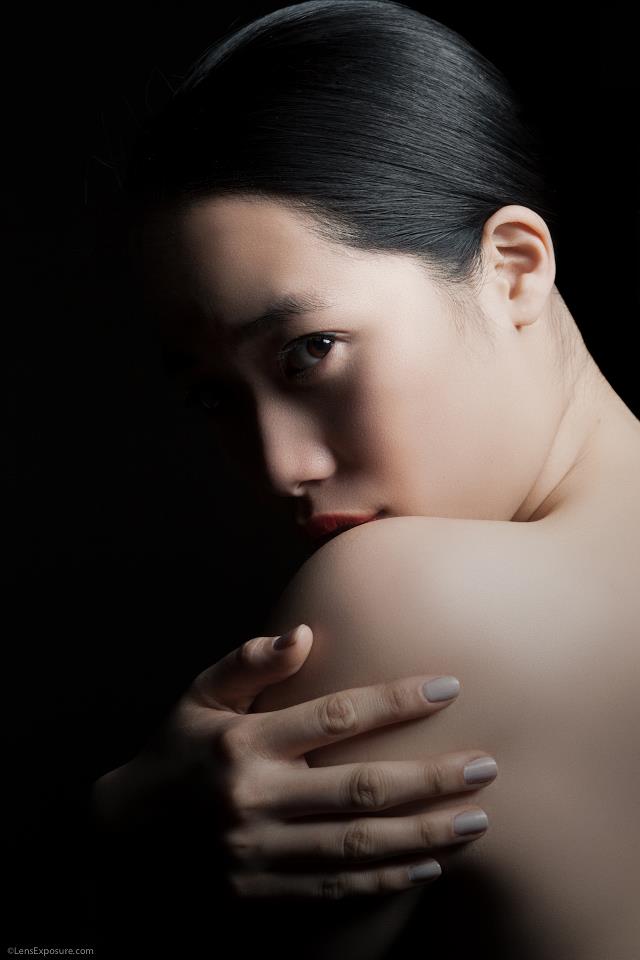 Female model photo shoot of YingHua by Henry Alfonso Navarro