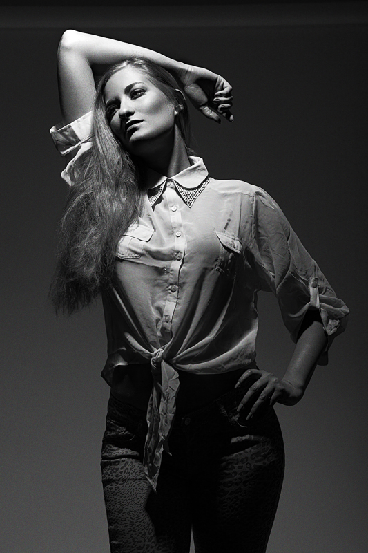 Female model photo shoot of Torri Fry by D A N I E L