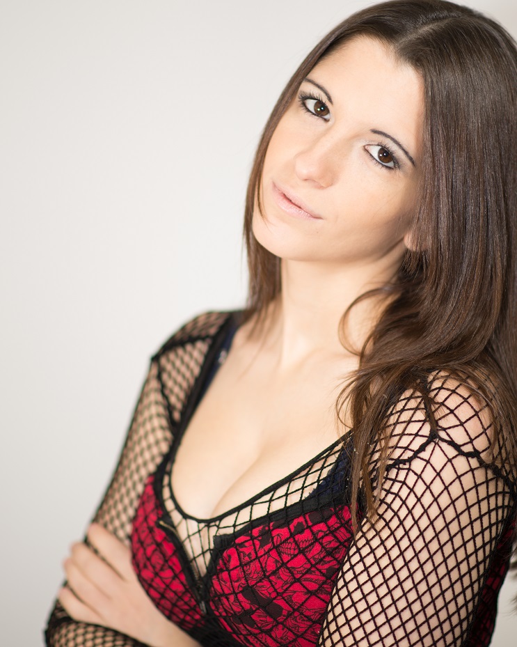 Female model photo shoot of Nicolette S Vincelli