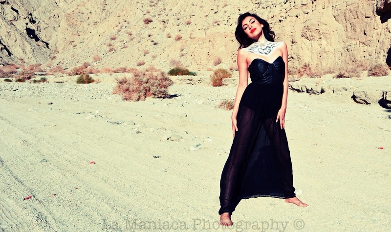 Female model photo shoot of Shelbie Marie in Thousand Palms