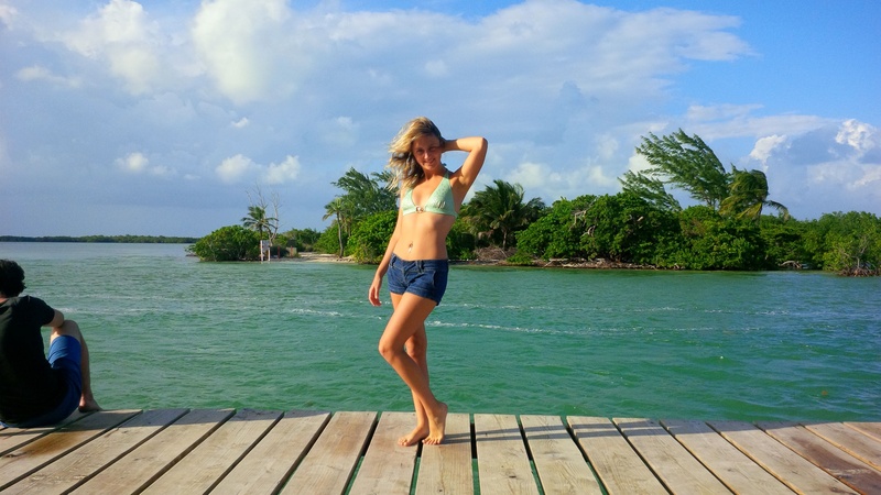 Female model photo shoot of AnnaValentina in Belize