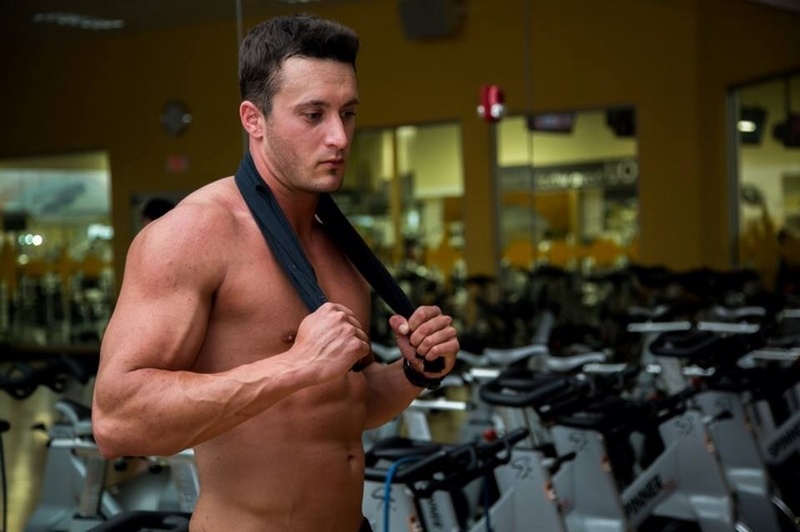 Male model photo shoot of Kyle McPhetridge in 24 hour fitness