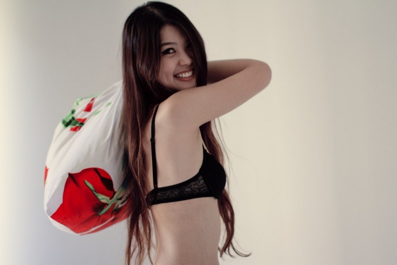 Female model photo shoot of Eunice lu